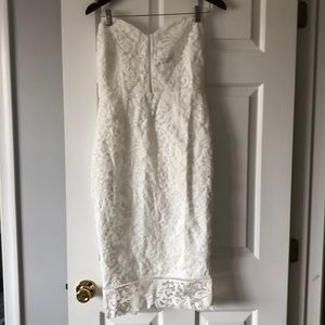 White boohoo dress
